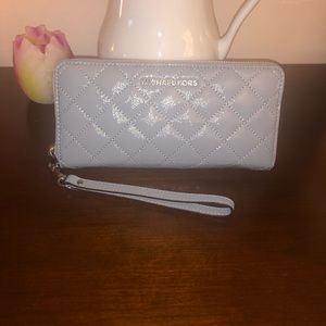 MICHAEL KORS Jet Set Travel Wallet